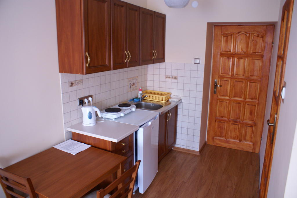 Pokoje Sylwia Z Aneksami Kuchennymi W Kazdym Pokoju Ustron Exterior foto
